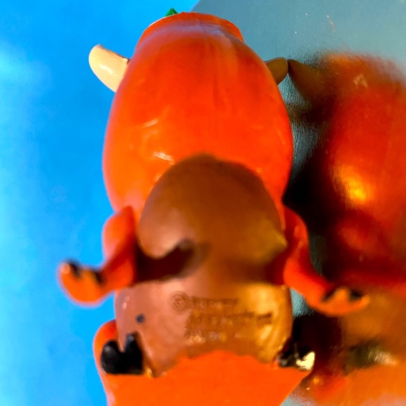 DISNEY’S THE LION KING VTG 90s APPLAUSE PUMBAA WARHOG & TIMON HOLDING BUG PVC 3” - Picture 9 of 9